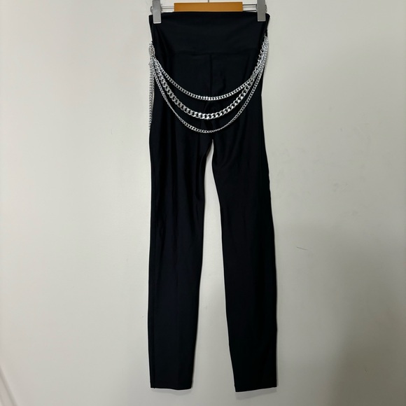 Carbon 38 black leggings with chain M - Picture 3 of 4